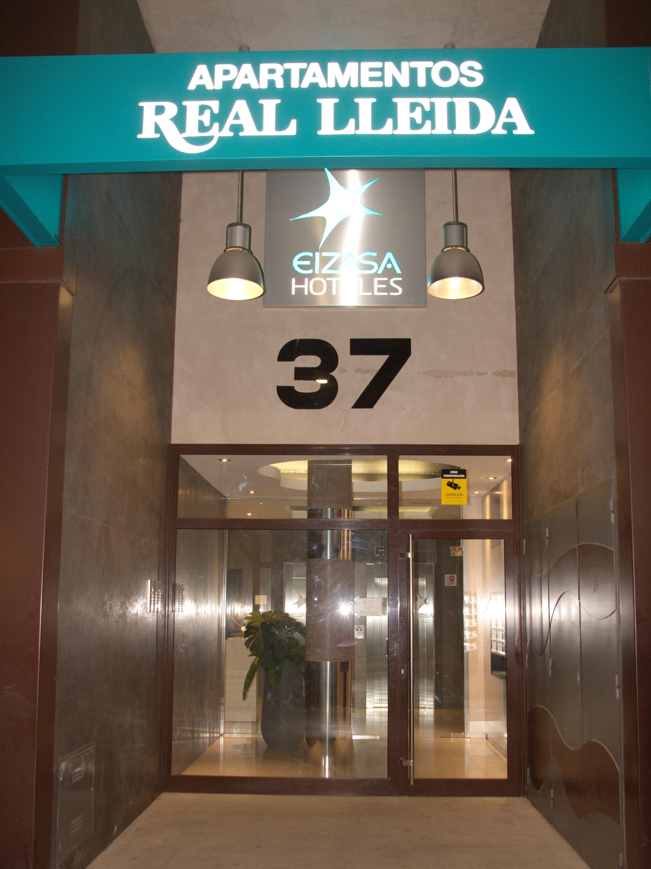 Apartamentos Real Lleida Exterior foto