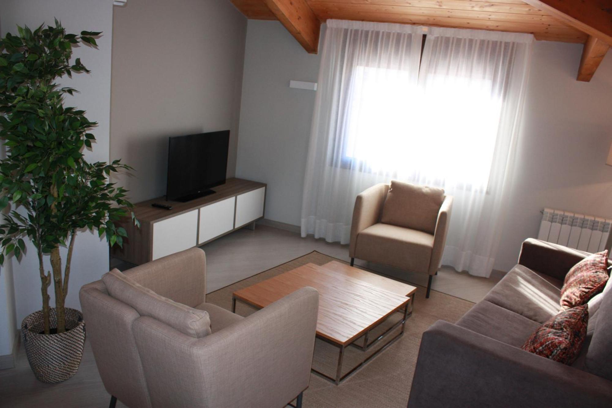 Apartamentos Real Lleida Habitación foto